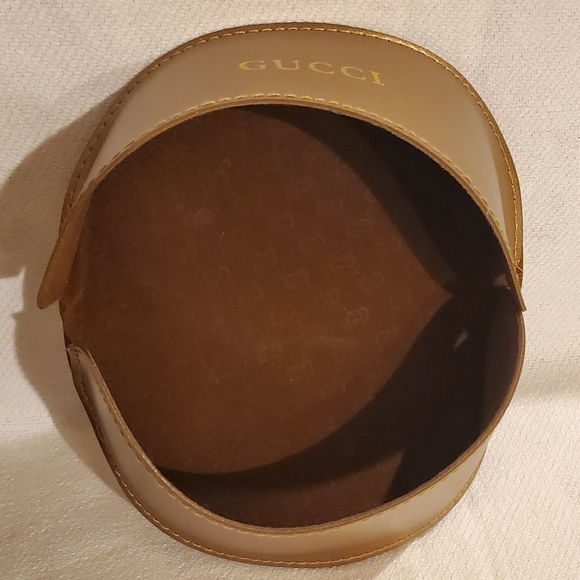 Beautiful Brown Gucci Sunglasses - Picture 10 of 15